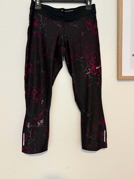 Nike Pants - Nike Womens Printed Stay Warm Running Capri Pants Black/Purple